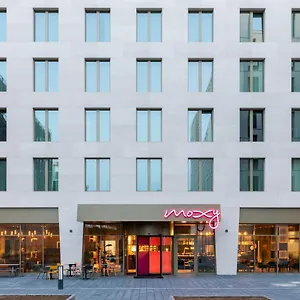 Moxy Hotel