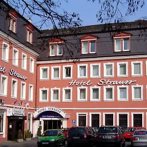 Partner Strauss Hotell