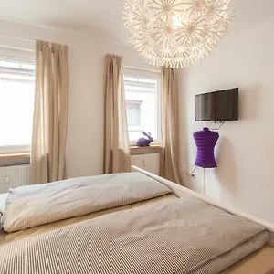 Wohnen An Der Juliuspromenade Stadt Apartment
